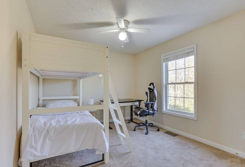 Cozy Home In Louisville: Near Bardstown Road!