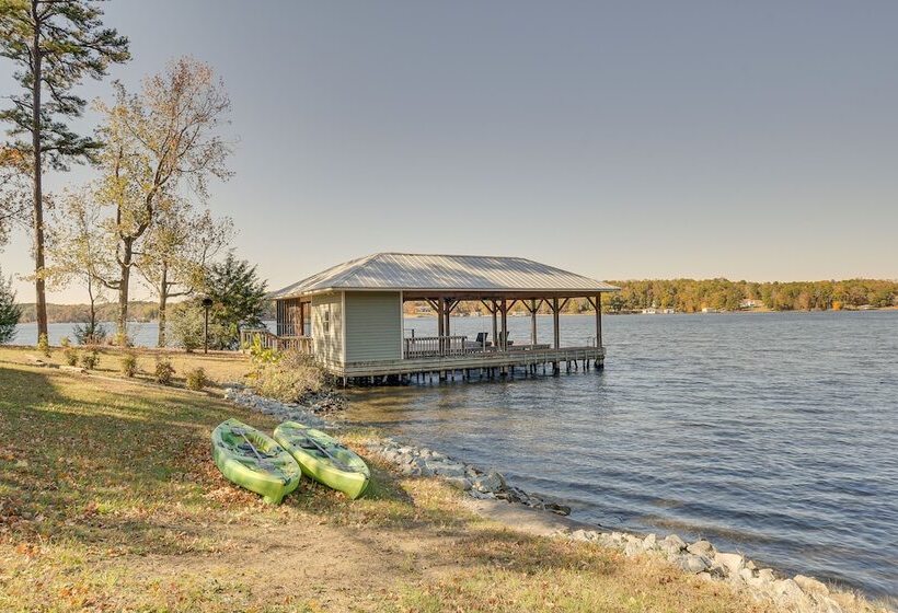 Cozy Lakefront Cabin In Semora W/ Large Dock!