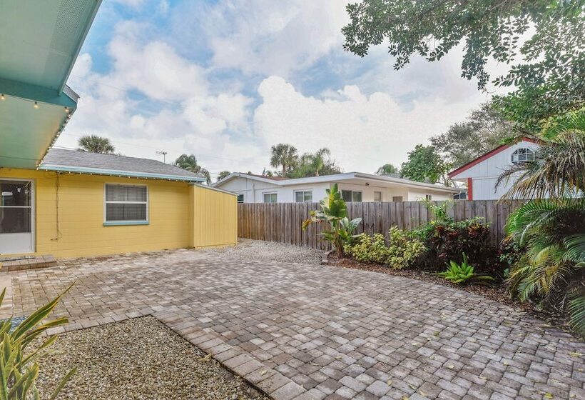 New Smyrna Beach Home < 1 Mi To Beach/flagler Ave