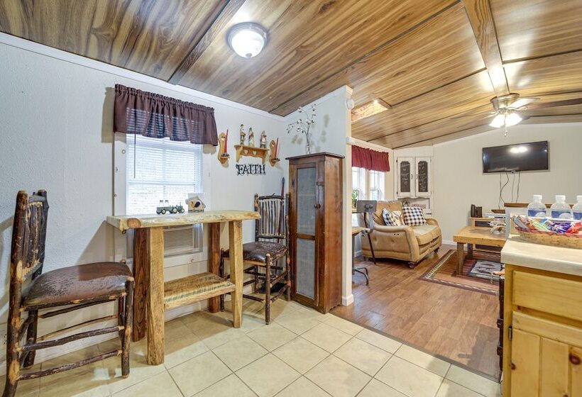 Cozy Waynesville Home W/ Porch By Blue Ridge Pkwy