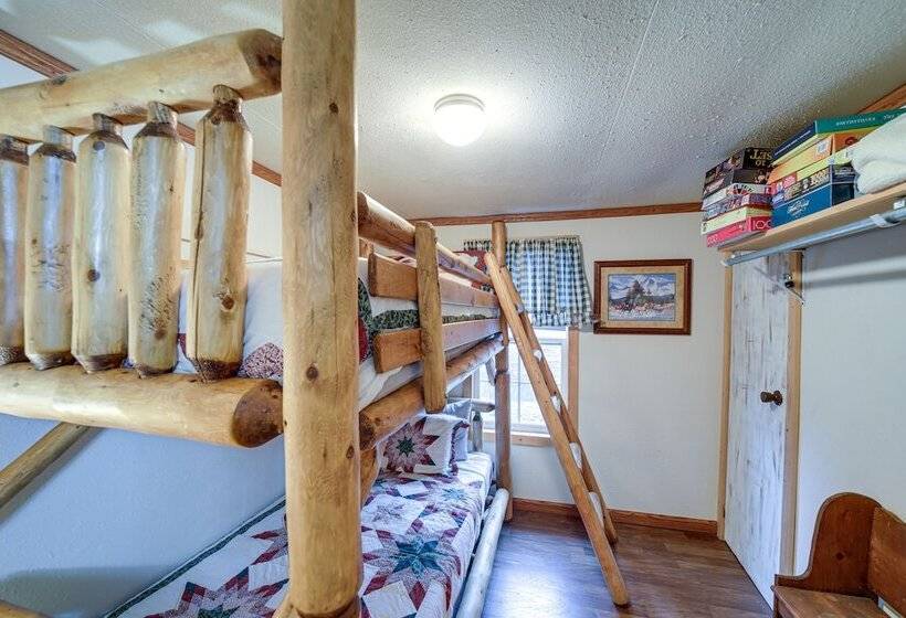 Cozy Waynesville Home W/ Porch By Blue Ridge Pkwy