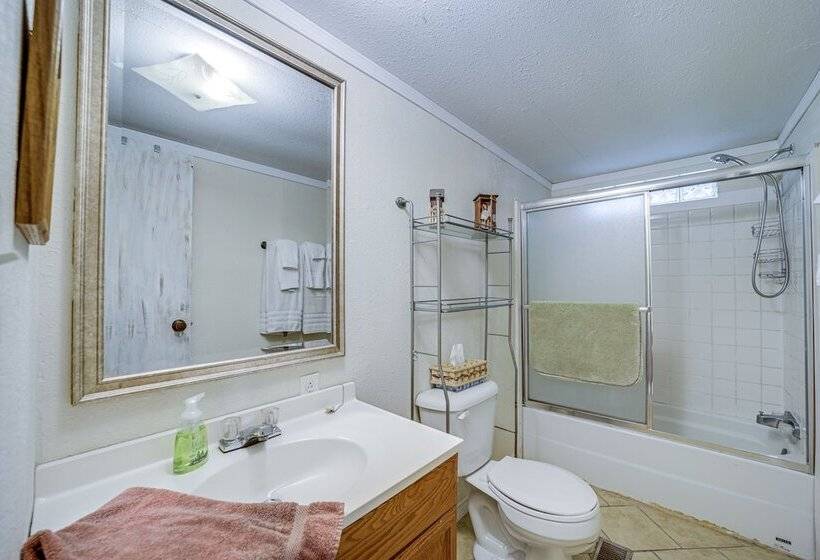 Cozy Waynesville Home W/ Porch By Blue Ridge Pkwy