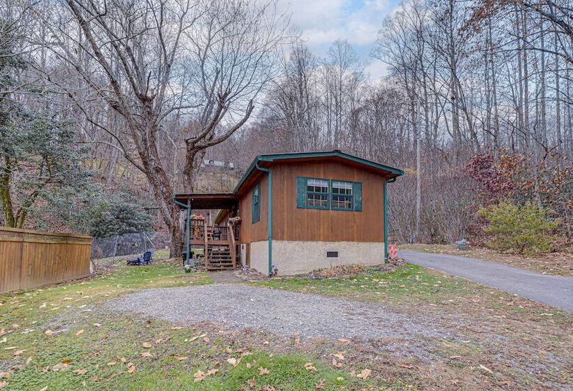 Cozy Waynesville Home W/ Porch By Blue Ridge Pkwy