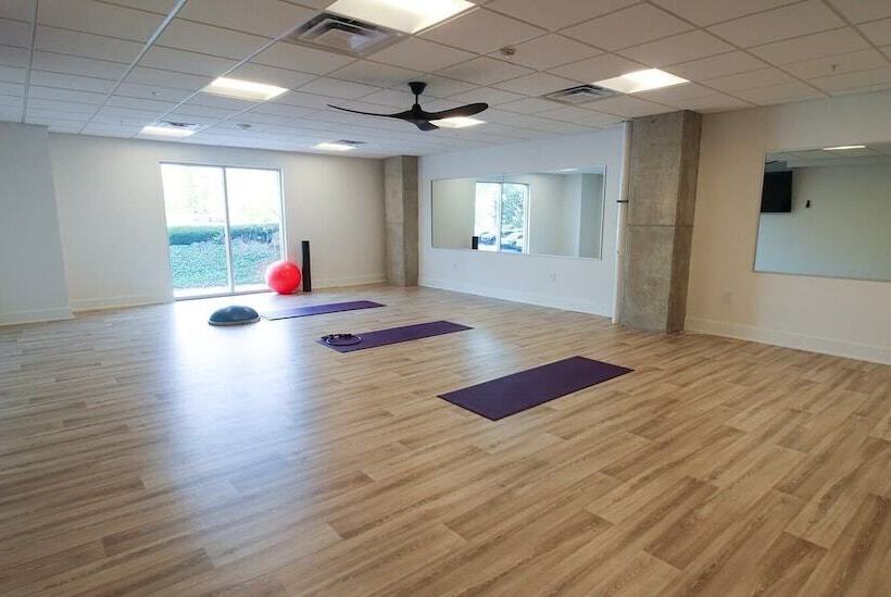 Cozysuites Artistry Cincinnati