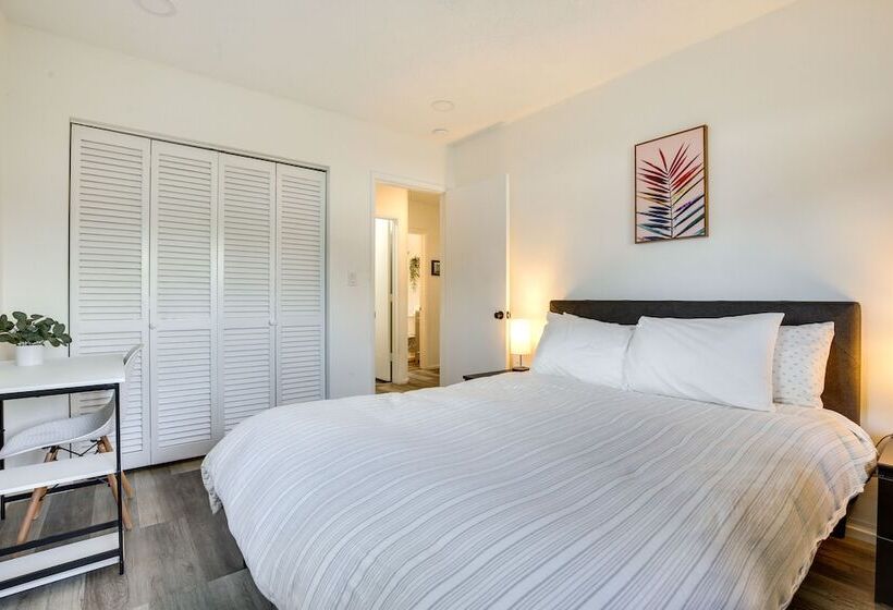 Heated Pool & Fenced Yard: Pompano Beach Home