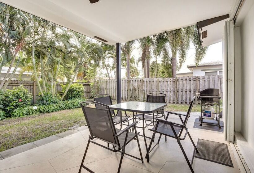Heated Pool & Fenced Yard: Pompano Beach Home