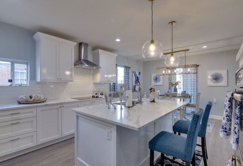 Eclectic Houston Home W/ Pool Table, 5 Mi To Dtwn