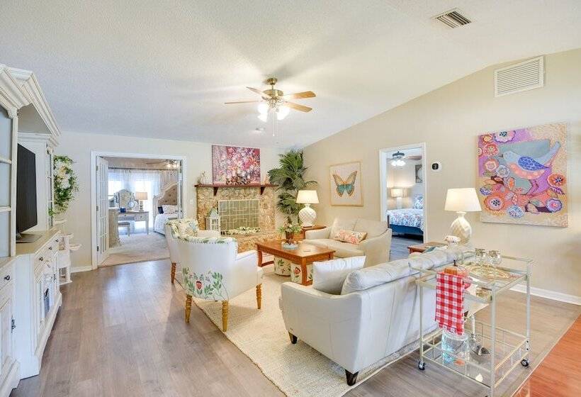 Edgewater Vacation Home: 6 Mi To New Smyrna Beach!