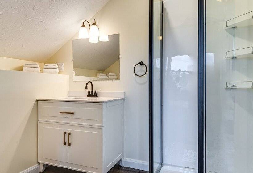 Exquisite Hagerstown Home With Deck & Gazebo!