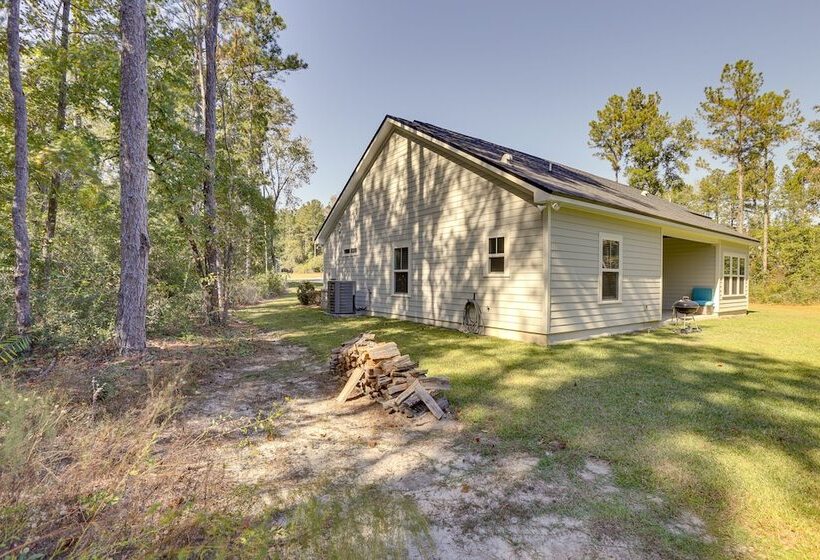 Family Friendly Crawfordville Home ~ 15 Mi To Fsu!