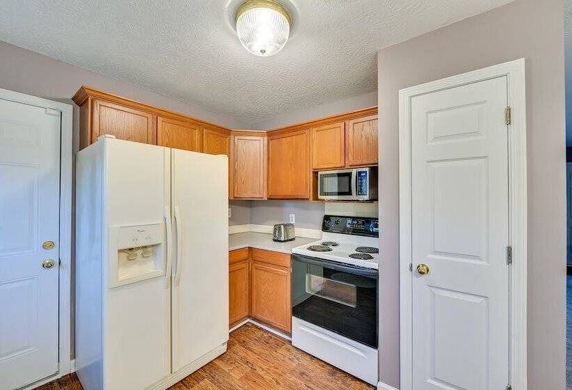 Georgetown Home ~ 6 Mi To Kentucky Horse Park!