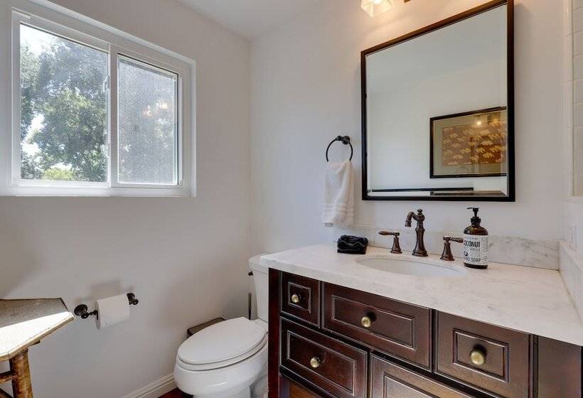 Heavenly Sonoma Country Home: Garden, Pool & Spa!