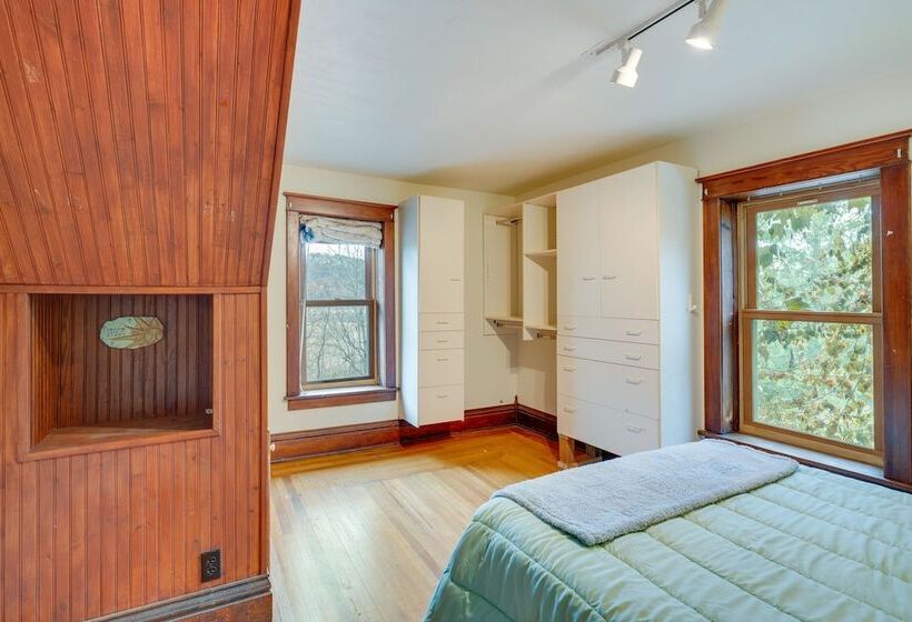 Historic Wisconsin Retreat On 26 Acre Property!