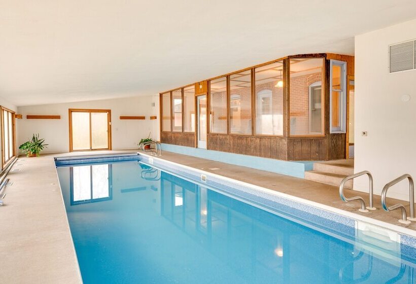 Historic Wisconsin Retreat On 26 Acre Property!