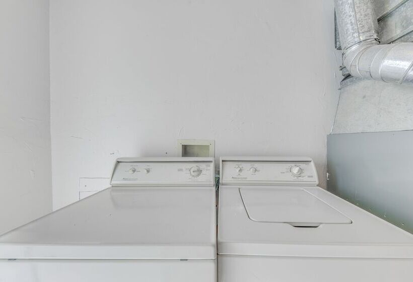 Home Near Lincoln National Forest W/ Private Sauna