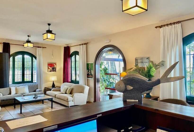 Хостел Rural Castillo De Biar