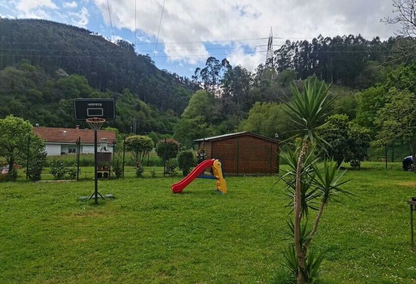 فندق فئة نجمة واحدة Tino