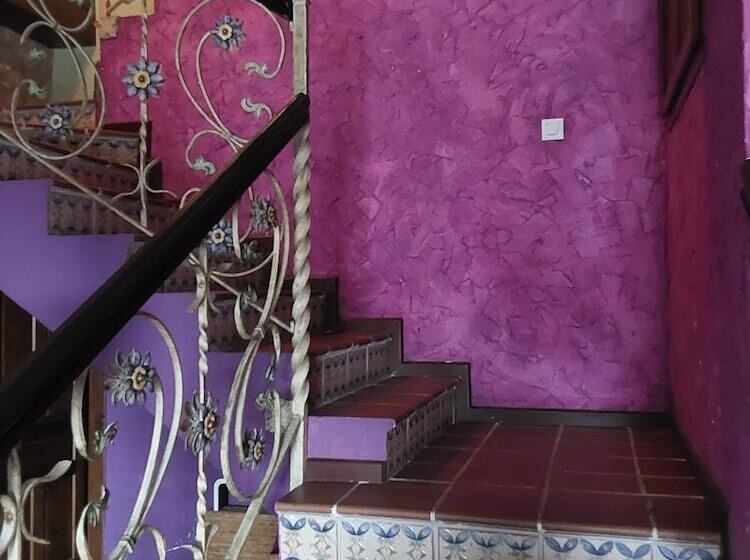 فندق فئة نجمة واحدة Tino