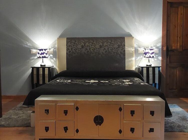 فندق فئة نجمة واحدة Tino