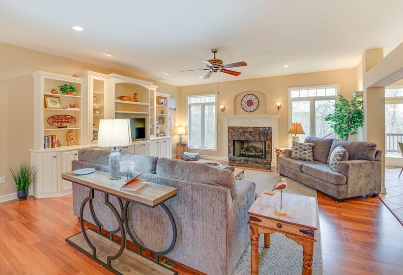 Hot Springs Village Getaway: Golf, Hike, Bike!