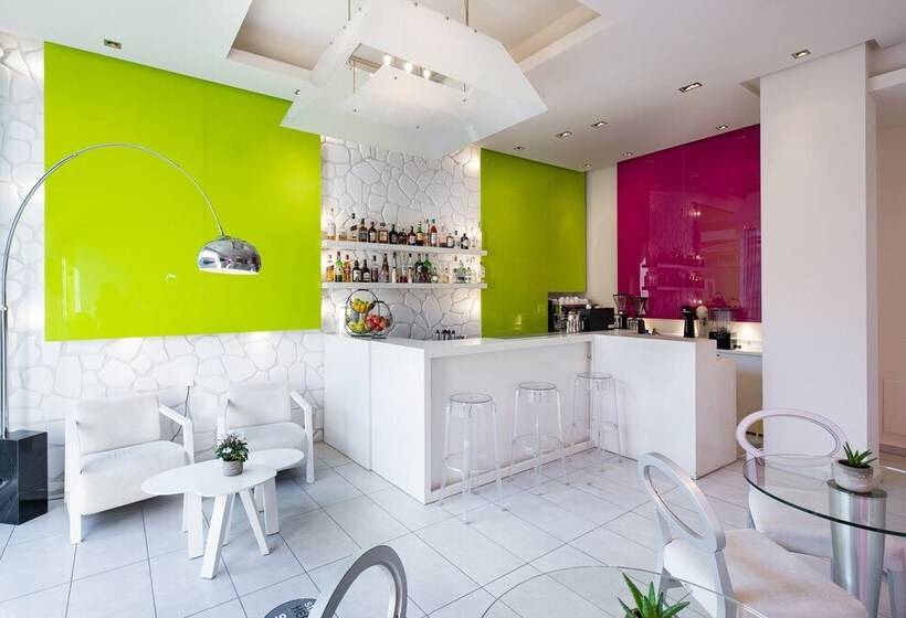 هتل Afrodite Suites