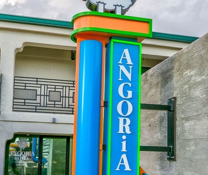 فندق Angoria