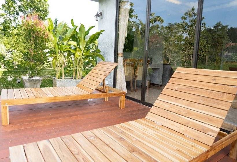 酒店 Anodard Phuket