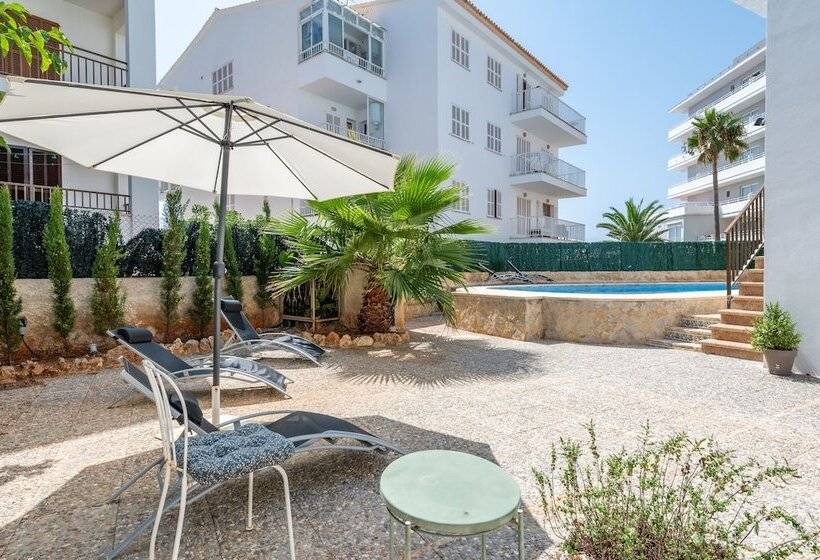 هتل Apartamentos Marivent