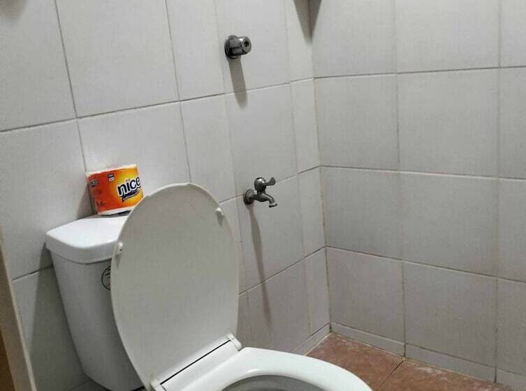 בית מלון כפרי Bacolod King's