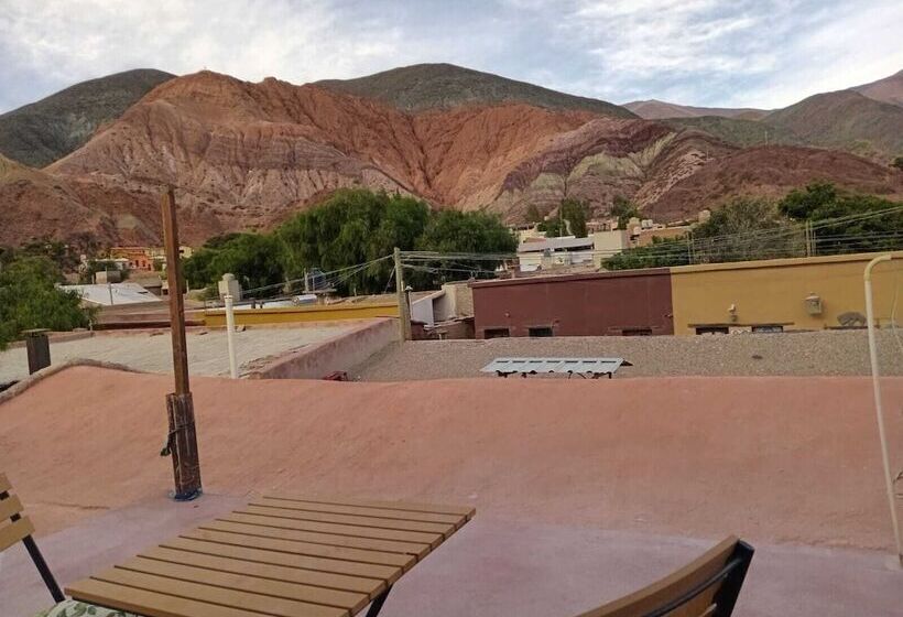 בית מלון כפרי Cactus Plaza