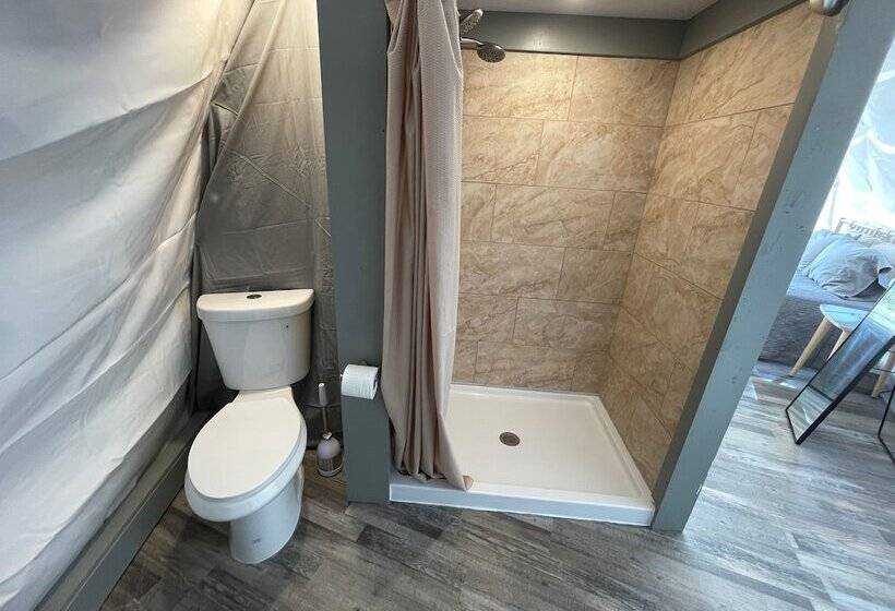 هتل Canyonlands Dome Resort