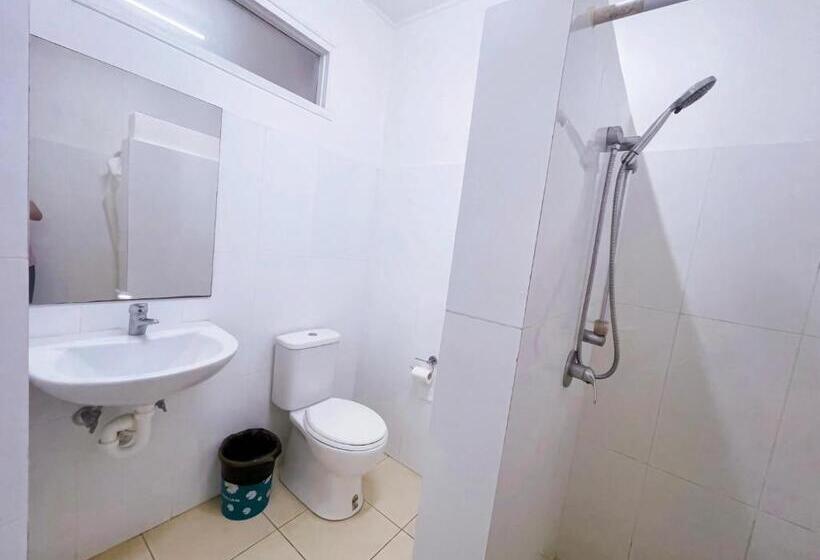 هتل Coconut Palms Resort & Diamond Casino