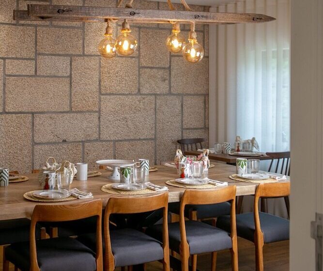 فندق Constance House