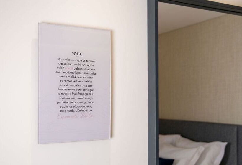 فندق Constance House