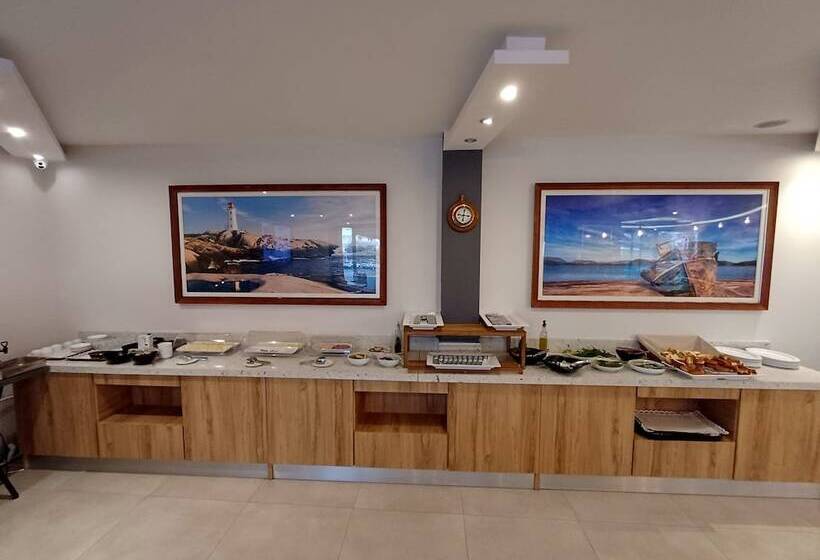 Отель Del Puerto