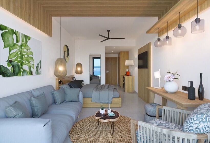 فندق Enorme Santanna Island