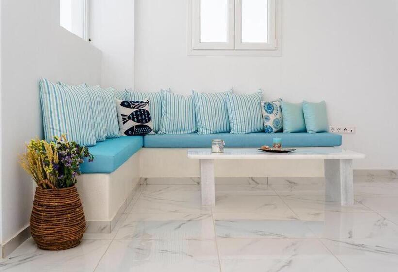 בית מלון כפרי Evripus Suites