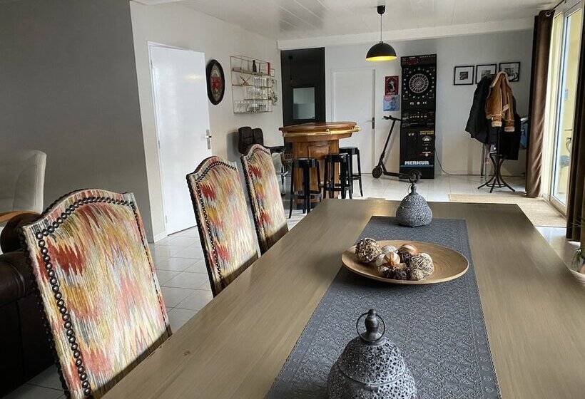 Отель Gite Du Cirque