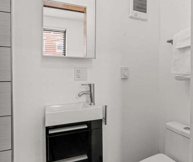 Отель Goodseed Suites Philadelphia Center