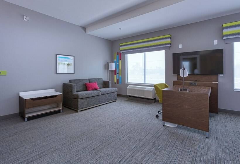 호텔 Hampton Inn & Suites Bakersfield Central