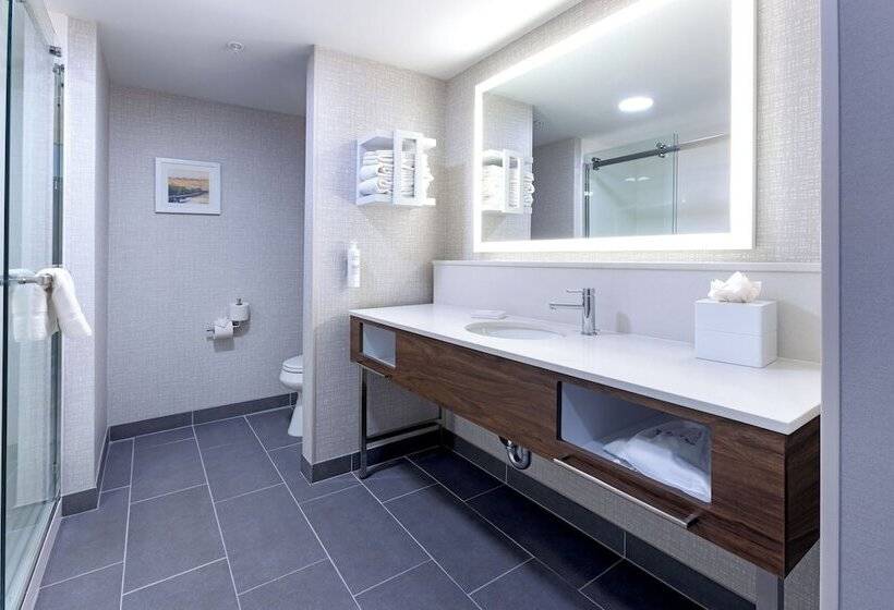 호텔 Hampton Inn & Suites Bakersfield Central