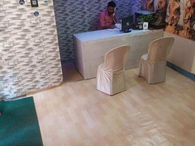 בית מלון כפרי Goroomgo Happy Palace Gaya