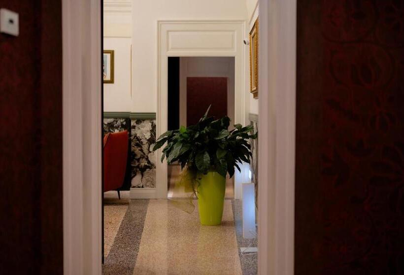 酒店 Lo Stemma Luxury Boutique