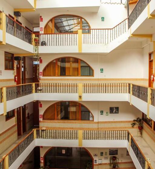 هتل Los Andes Suite Cajamarca