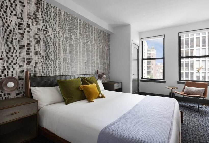 هتل Magnificent Mile Suites