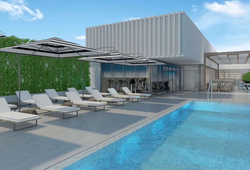 هتل Mercure Dubai Deira