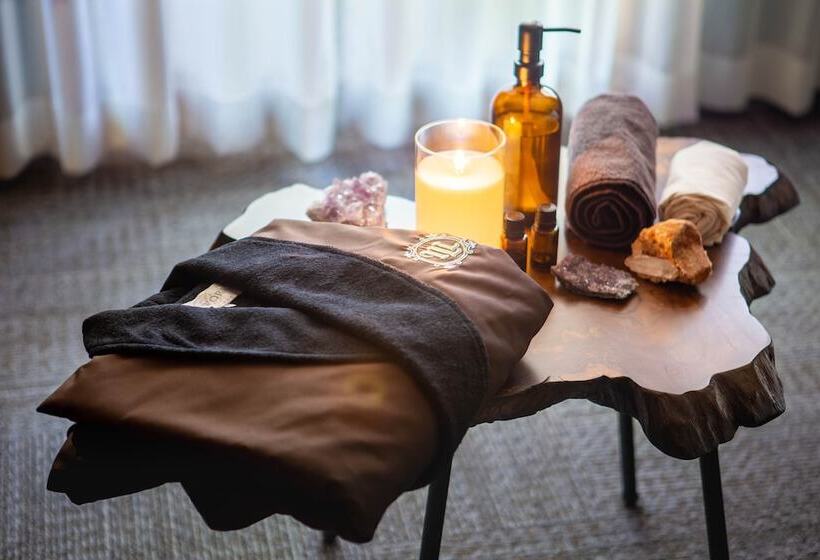 호텔 Mount Lemmon Lodge