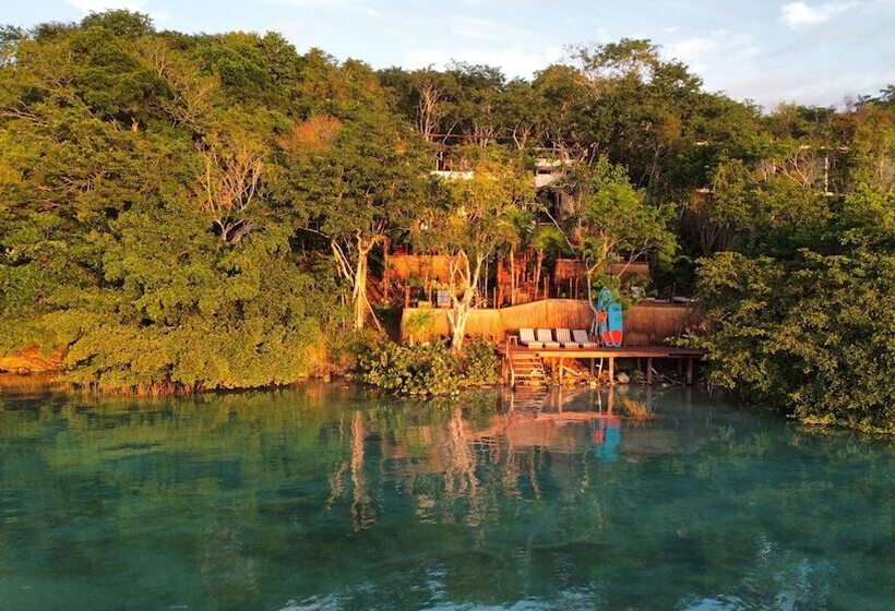 فندق Naya Bacalar