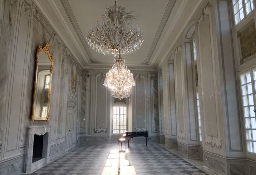 호텔 Palac Kurozweki