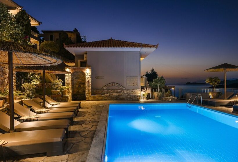 בית מלון כפרי Paramithenio Village Beach Resort & Spa